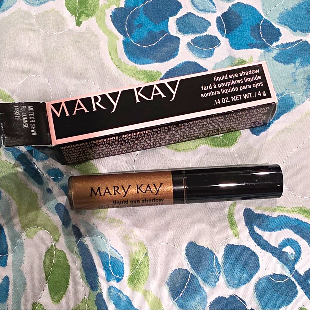 Mary Kay Liquid Eye Shadow Shimmer Single Meteor Shwr 0.14 oz/4 g 149211